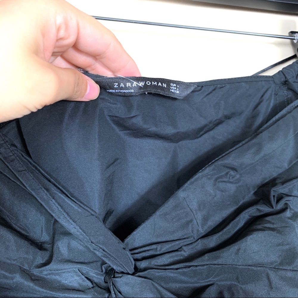 NEW Zara Draped V Neck Crop Top in Black - Picture 5 of 5